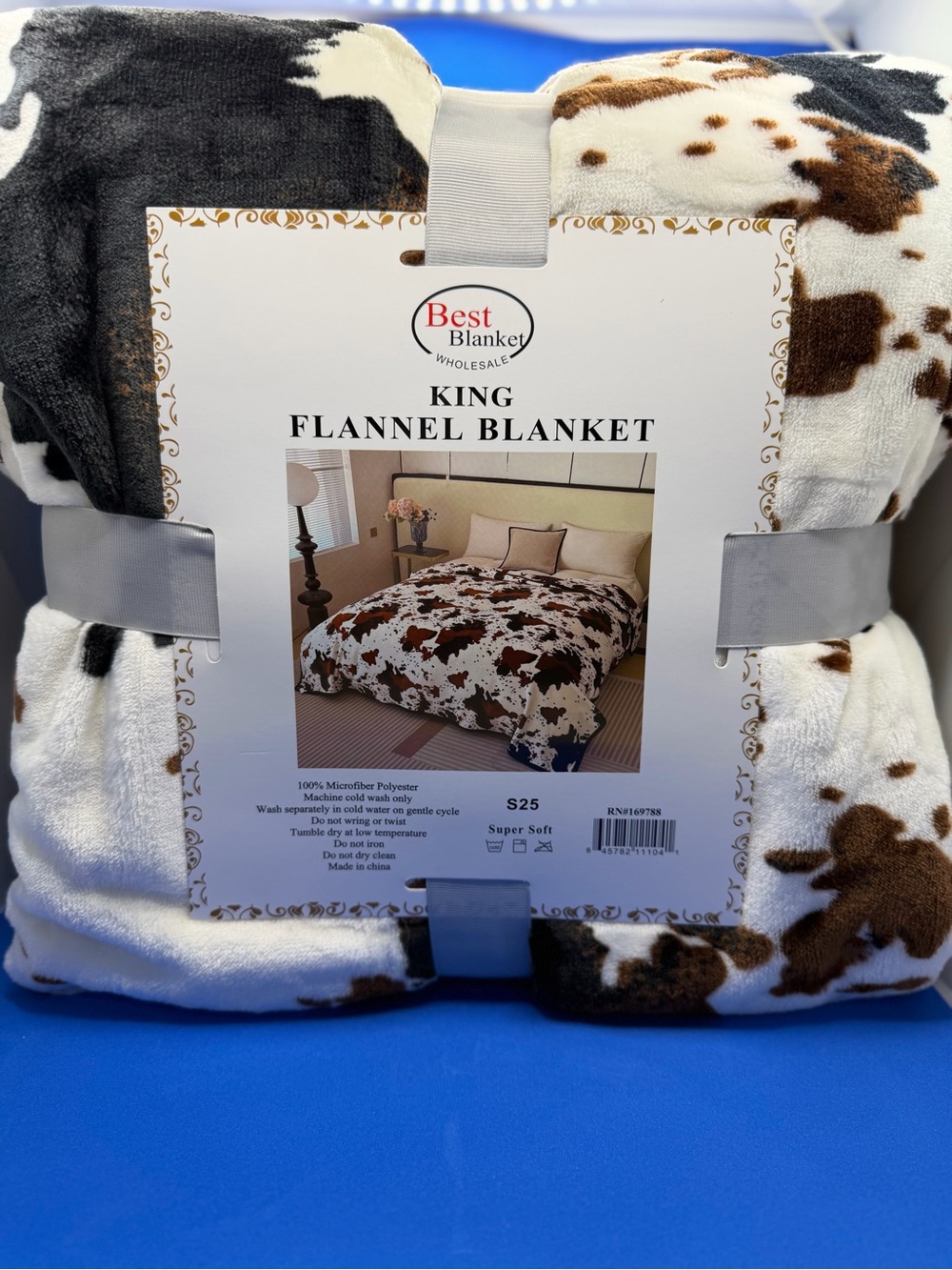 Cow Print king size Flannel Blanket , Super Soft Flannel Cozy black white brown